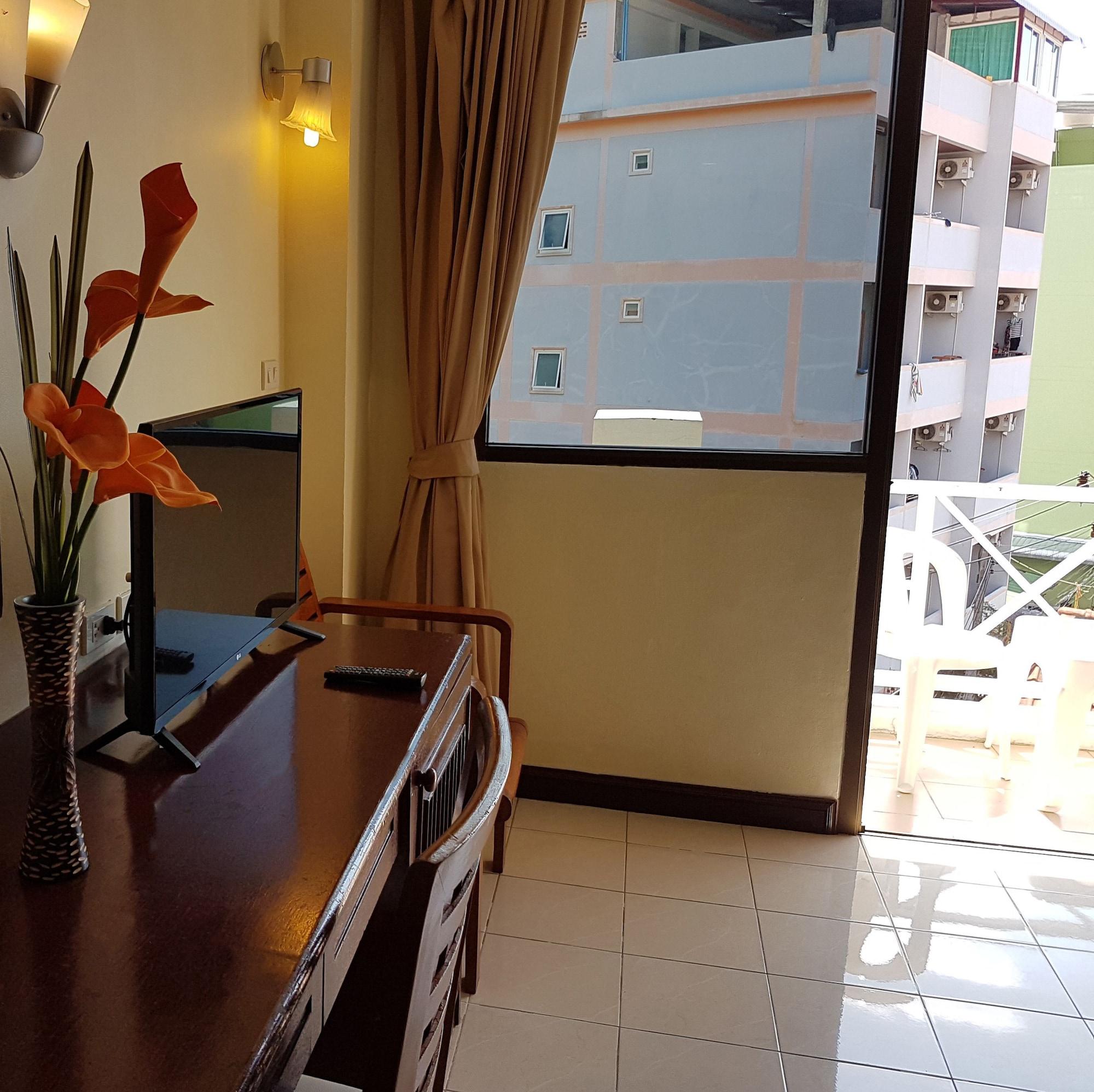 Phuket Bauman Ville Hotel מראה חיצוני תמונה
