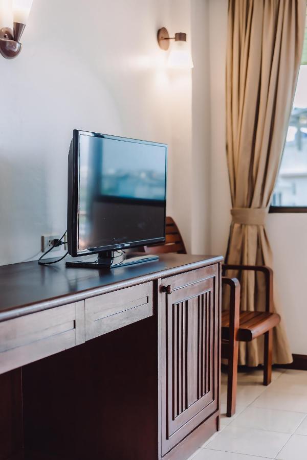 Phuket Bauman Ville Hotel מראה חיצוני תמונה